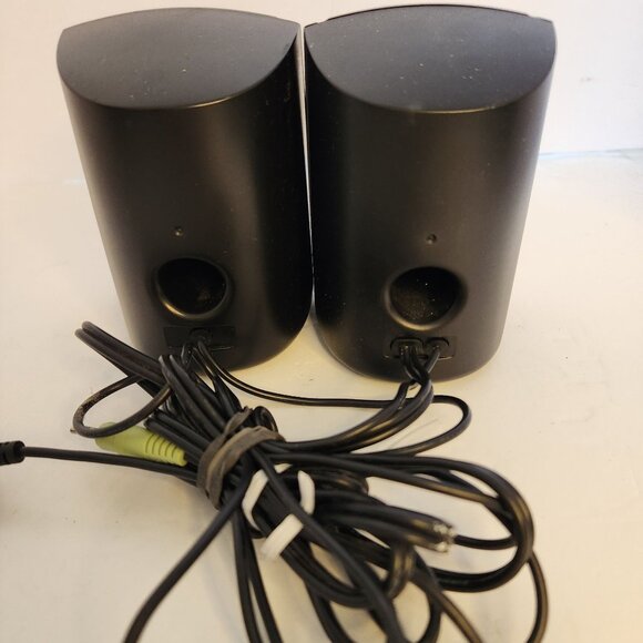 USB-Powered Computer Speakers By The Digital Experience Inc. Model EMCPU1-0G Bla - Picture 3 of 5